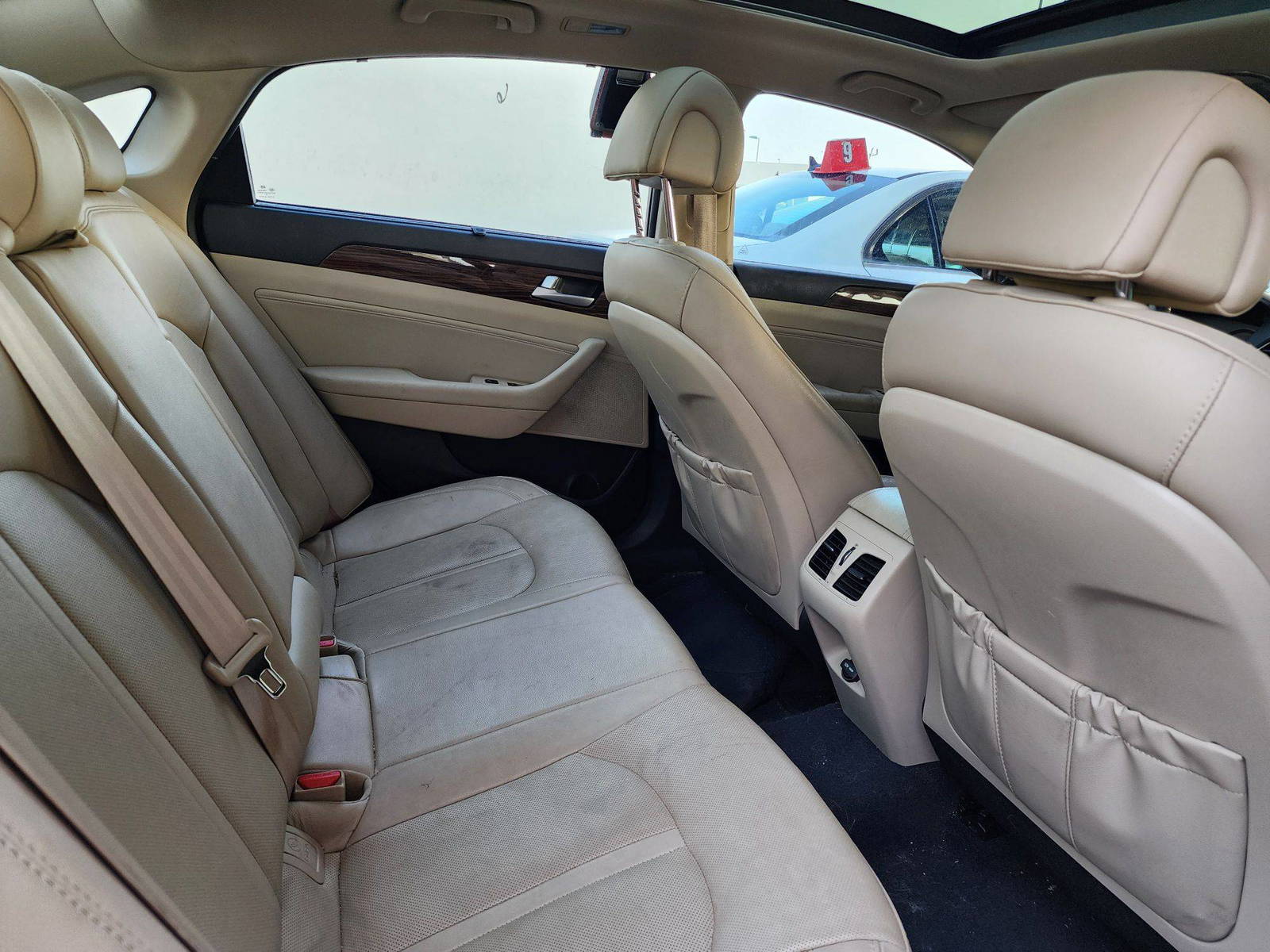 2016 HYUNDAI SONATA — 172182 Miles — Lot 326446 — Souq - Marhaba Auctions Used Cars - Image 4