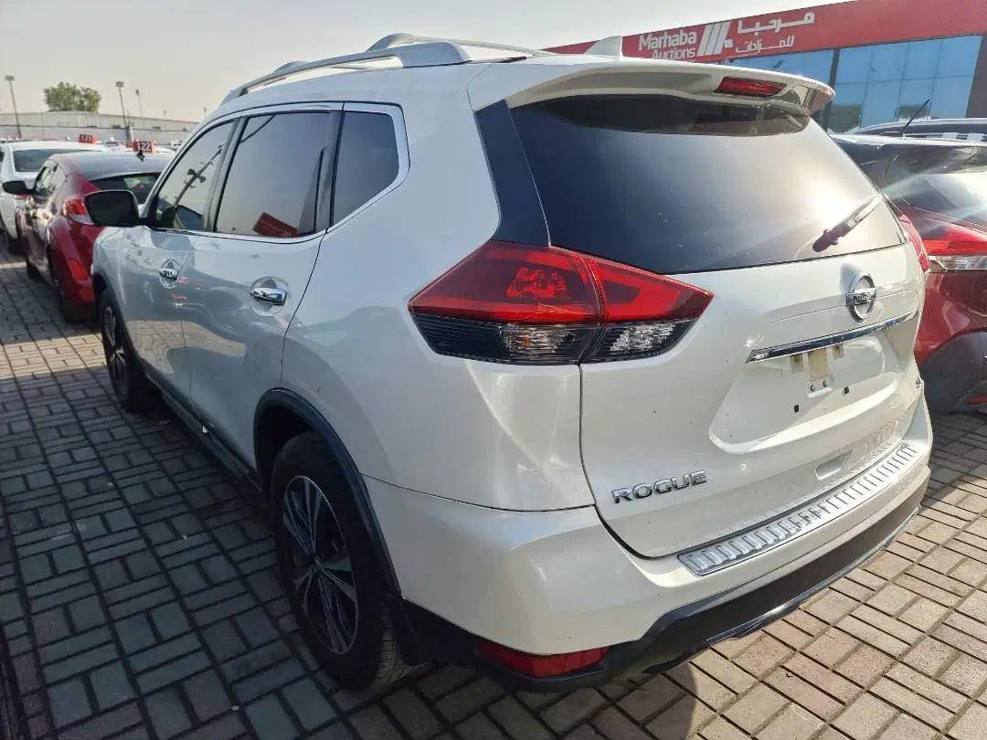 NISSAN ROGUE