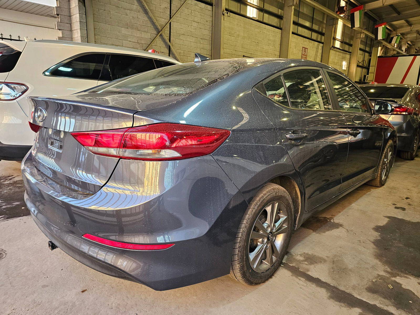 2018 HYUNDAI ELANTRA — 116477 KM — Lot U649127 — Main - Marhaba Auctions Used Cars - Image 3