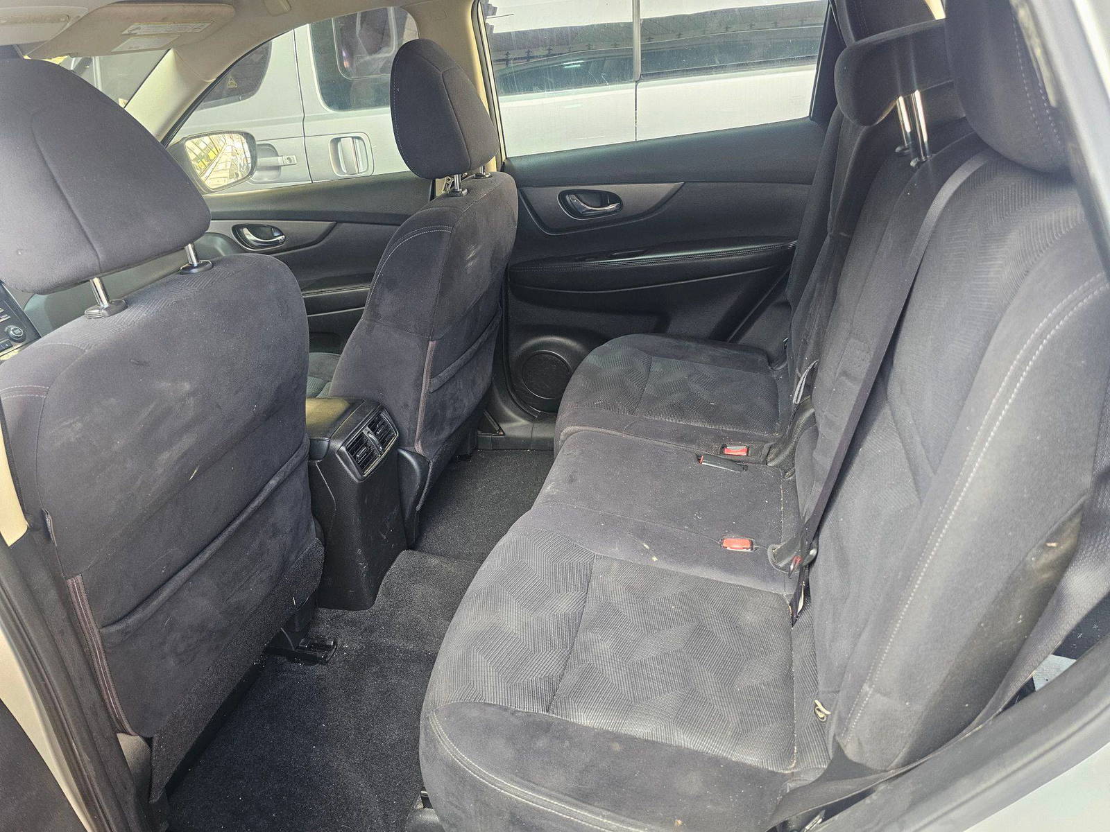 NISSAN ROGUE 2016 - Marhaba Auction Used Cars - Image 9