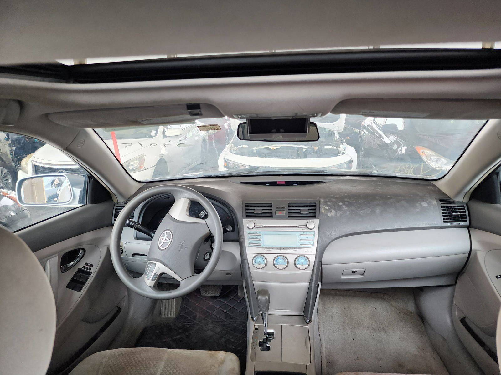 2009 TOYOTA CAMRY — 233781 Miles — Lot 34015 — Souq - Marhaba Auctions Used Cars - Image 5