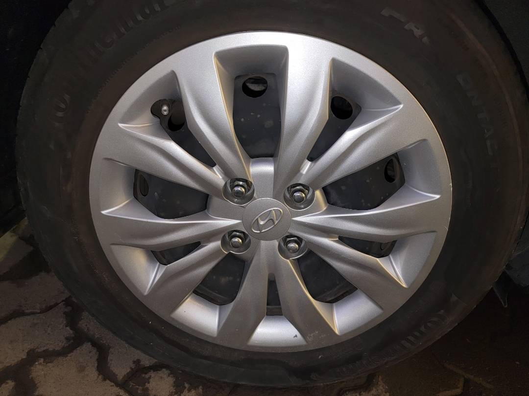 2019 HYUNDAI ACCENT — 12850 Miles — Lot E063791 - Marhaba Auctions Used Cars - Image 4