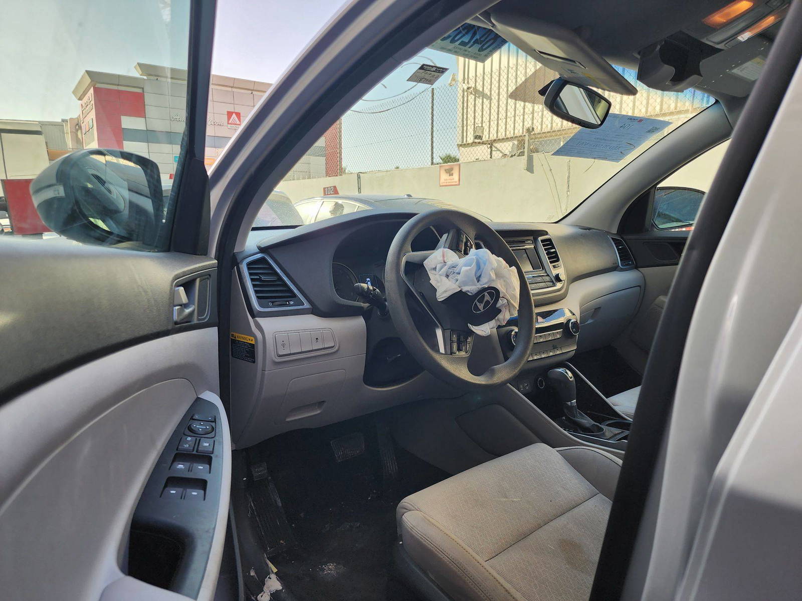 HYUNDAI TUCSON 2016 - Marhaba Auction Used Cars - Image 9