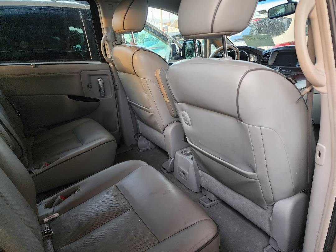 2011 NISSAN QUEST — 203917 Miles — Lot 9001673 - Marhaba Auctions Used Cars - Image 9