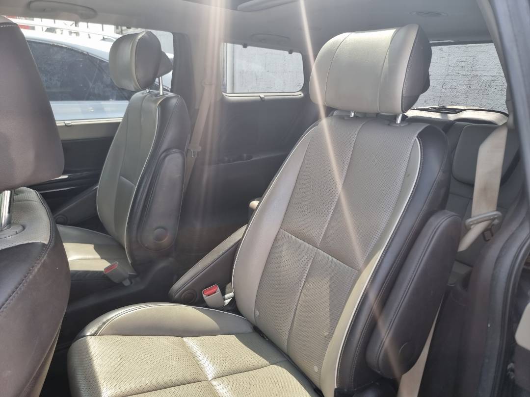 2015 KIA SEDONA — 174122 Miles — Lot 050024 — Ind. 12 - Marhaba Auctions Used Cars - Image 6