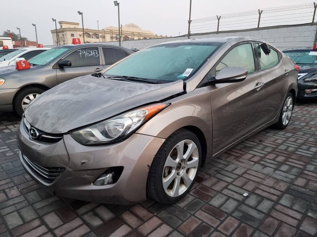 2013 HYUNDAI ELANTRA — 188907 Miles — Lot 124587 — Souq - Marhaba Auctions Used Cars - Image 3