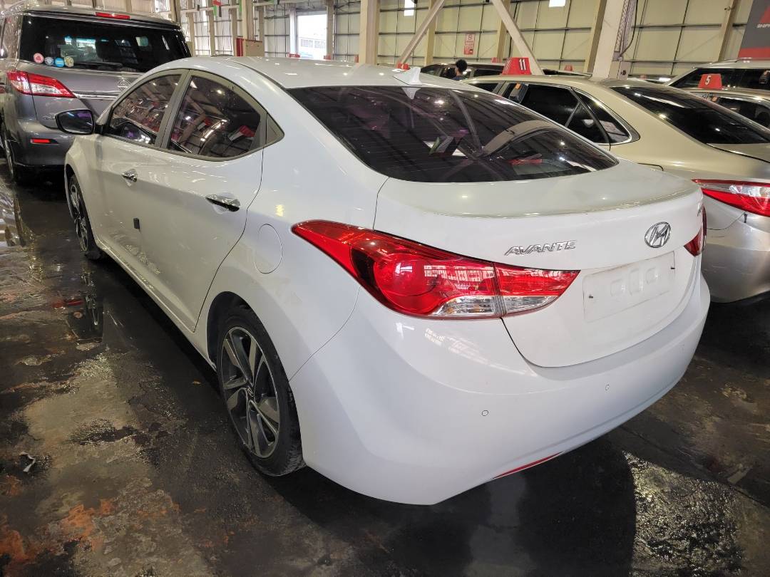 2011 HYUNDAI AVANTE — 149411 KM — Lot BU142675 — Main - Marhaba Auctions Used Cars - Image 3