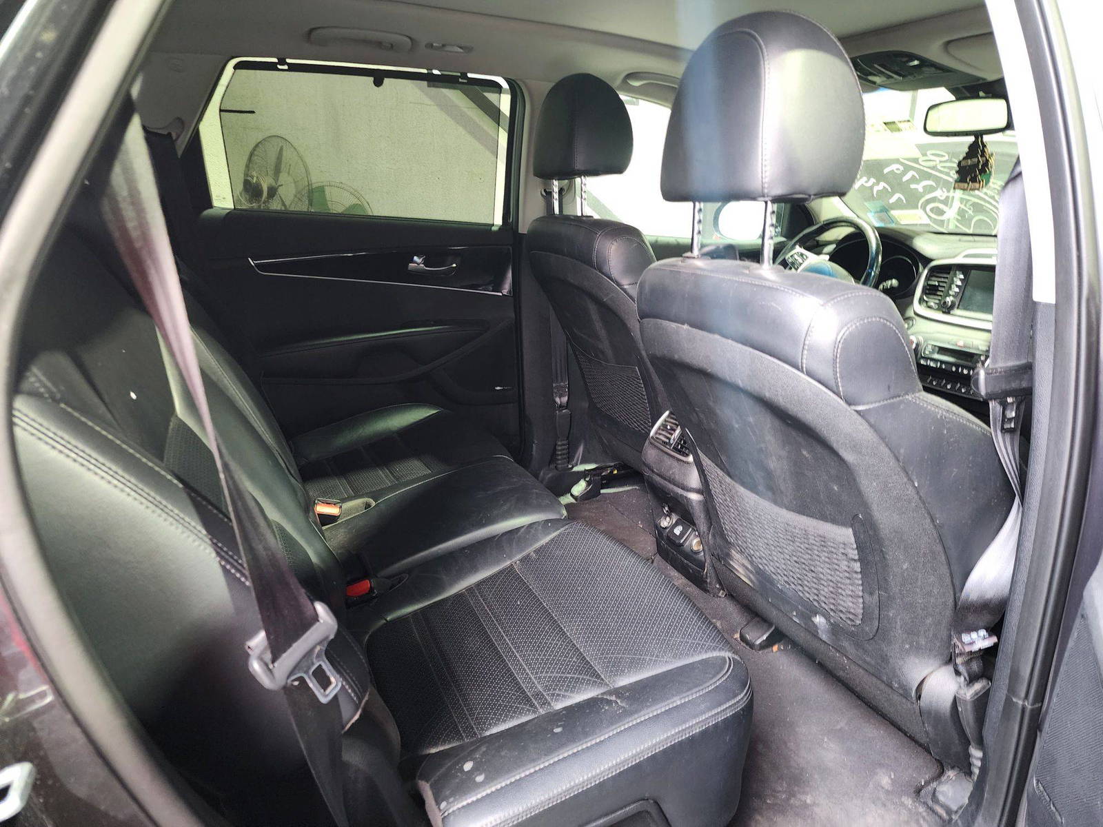 KIA SORENTO 2019 - Marhaba Auction Used Cars - Image 8