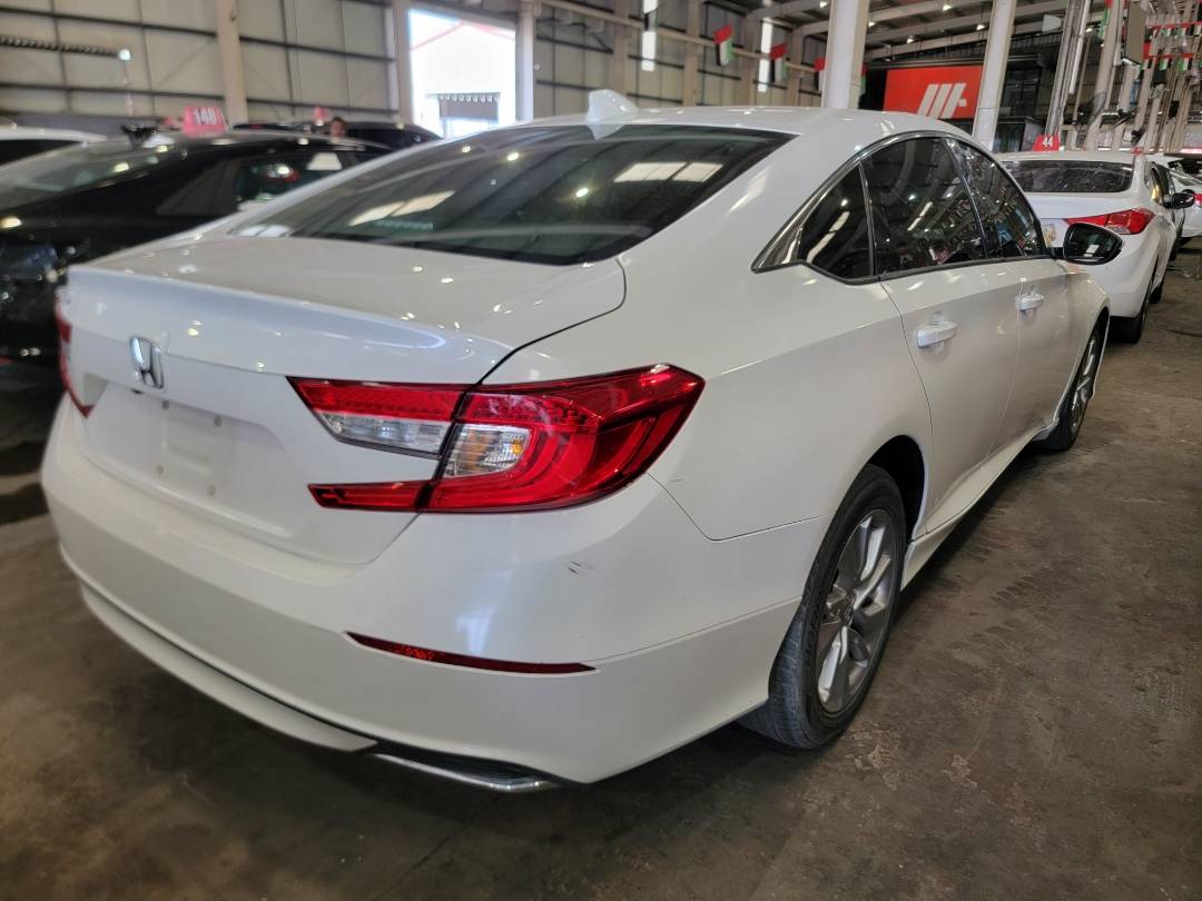 2018 HONDA ACCORD — 128588 KM — Lot 0JA215217 — Main - Marhaba Auctions Used Cars - Image 3