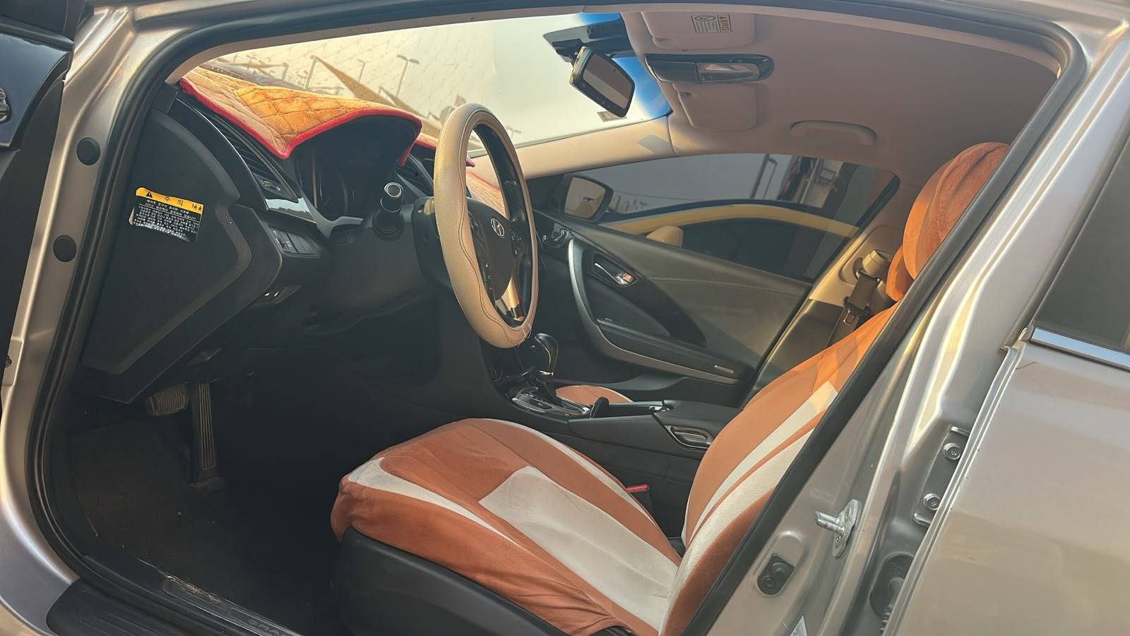 2012 HYUNDAI GRANDEUR — 238845 KM — Lot CA200644 — Souq - Marhaba Auctions Used Cars - Image 9