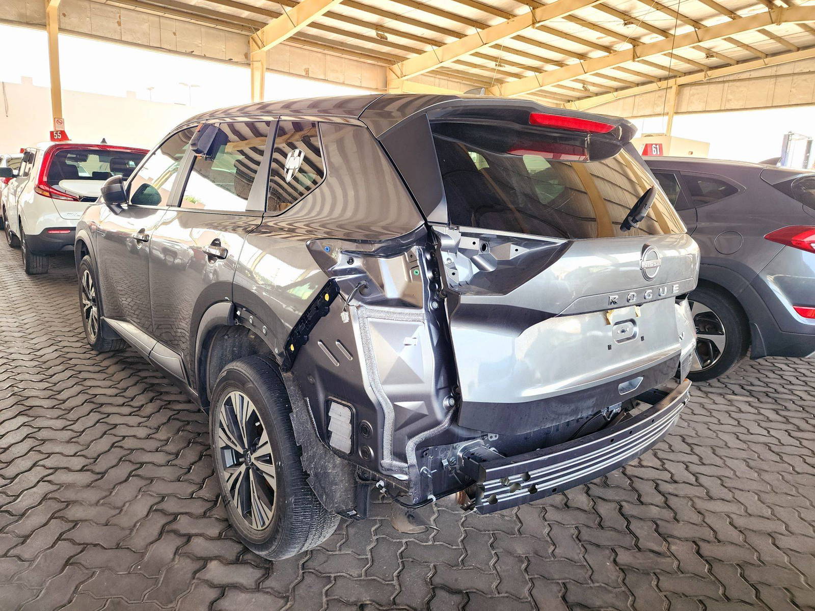 2023 NISSAN ROGUE — 13966 Miles — Lot 39153894 — Ind. 12 - Marhaba Auctions Used Cars - Image 3