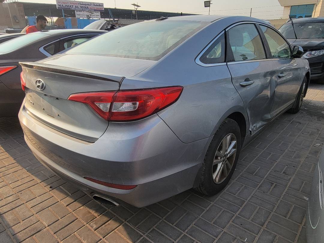 2015 HYUNDAI SONATA — 166175 Miles — Lot 37748714 - Marhaba Auctions Used Cars - Image 4
