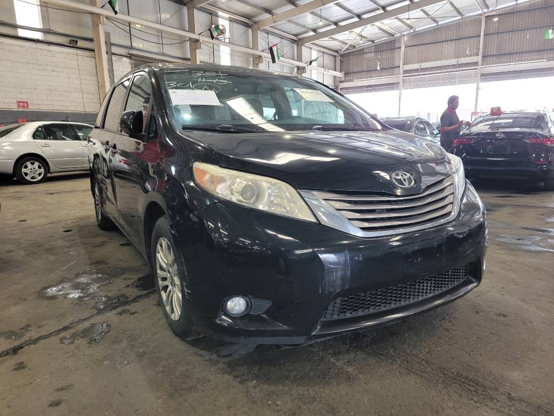 2017 TOYOTA SIENNA — 201948 Miles — Lot HS878210 — Main - Marhaba Auctions Used Cars - Image 5