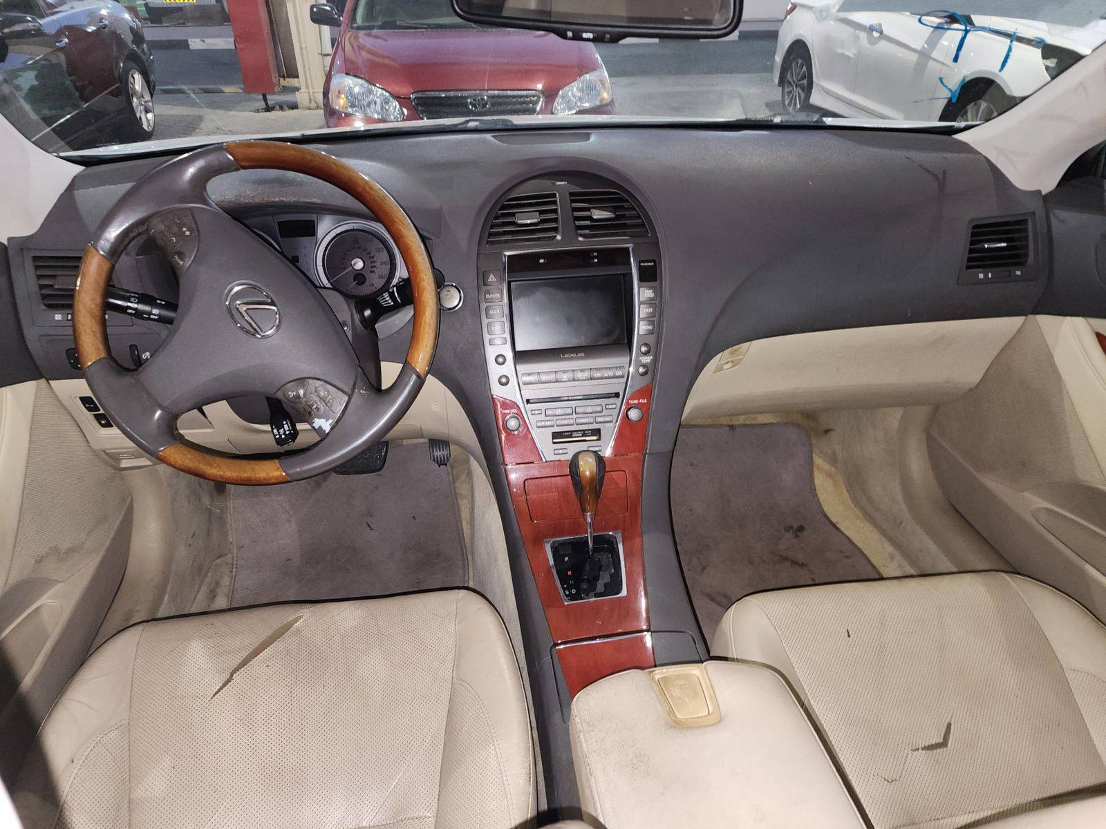 2007 LEXUS ES 350 — 154079 Miles — Lot 215487 — Souq - Marhaba Auctions Used Cars - Image 7