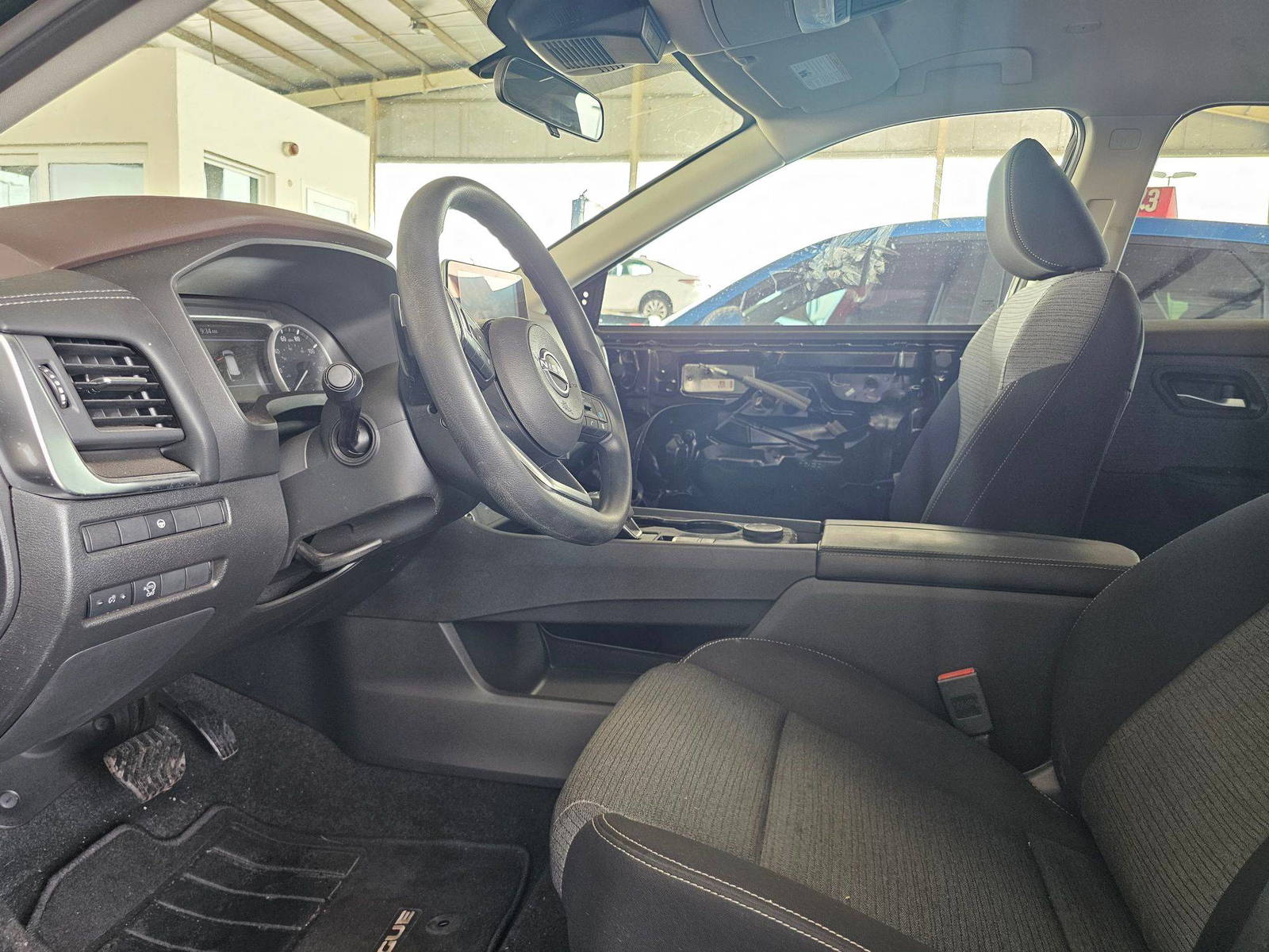 2023 NISSAN ROGUE — 12096 Miles — Lot 43016115 — Main - Marhaba Auctions Used Cars - Image 8
