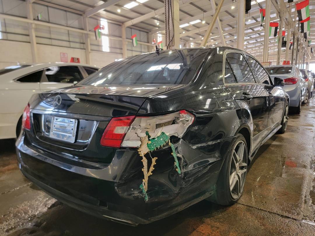 2010 MERCEDES BENZ E 350 — 165019 Miles — Lot 41903504 - Marhaba Auctions Used Cars - Image 3