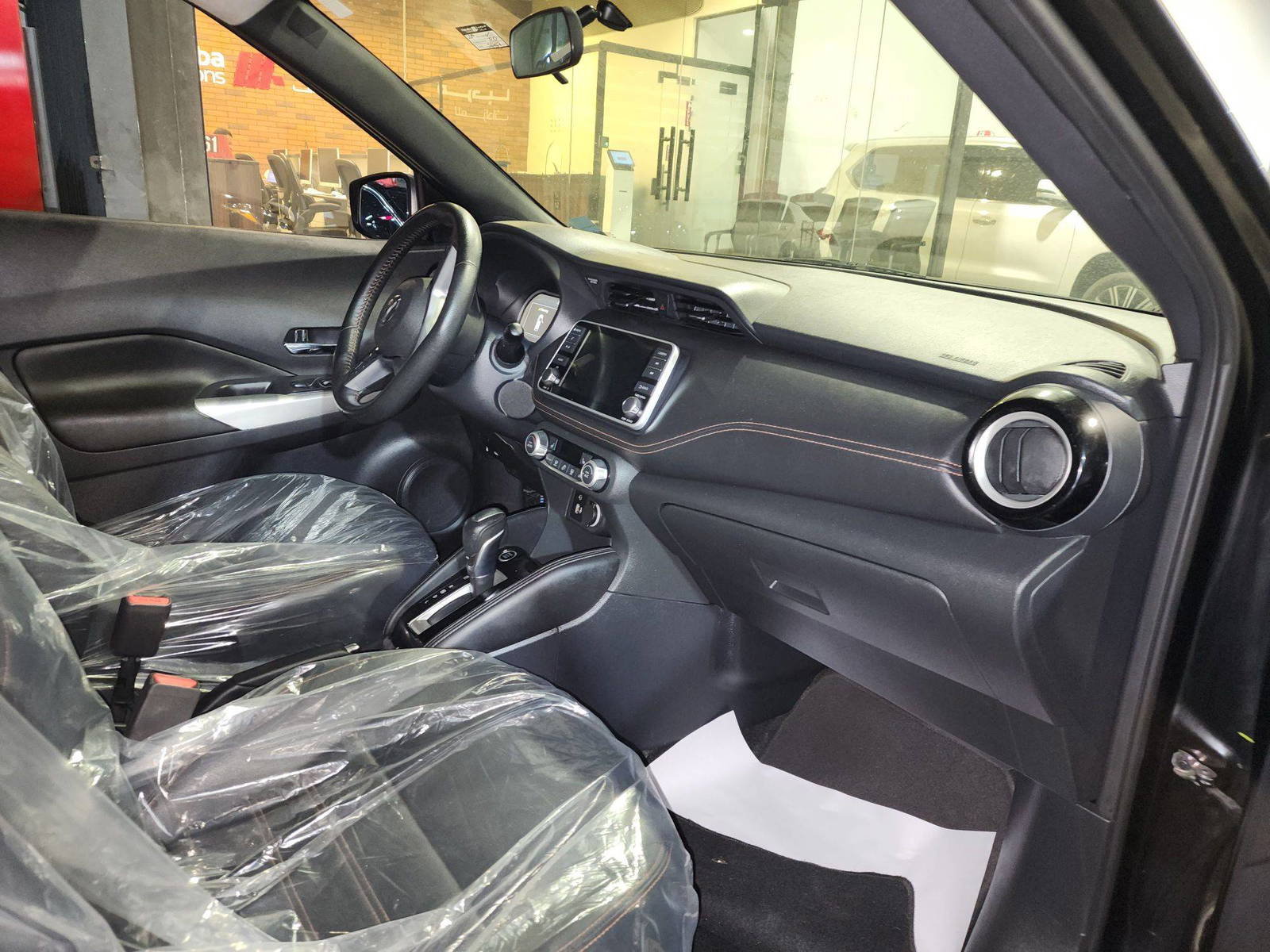 2019 NISSAN KICKS — 56469 Miles — Lot 38219009 — Al Quoz - Marhaba Auctions Used Cars - Image 8