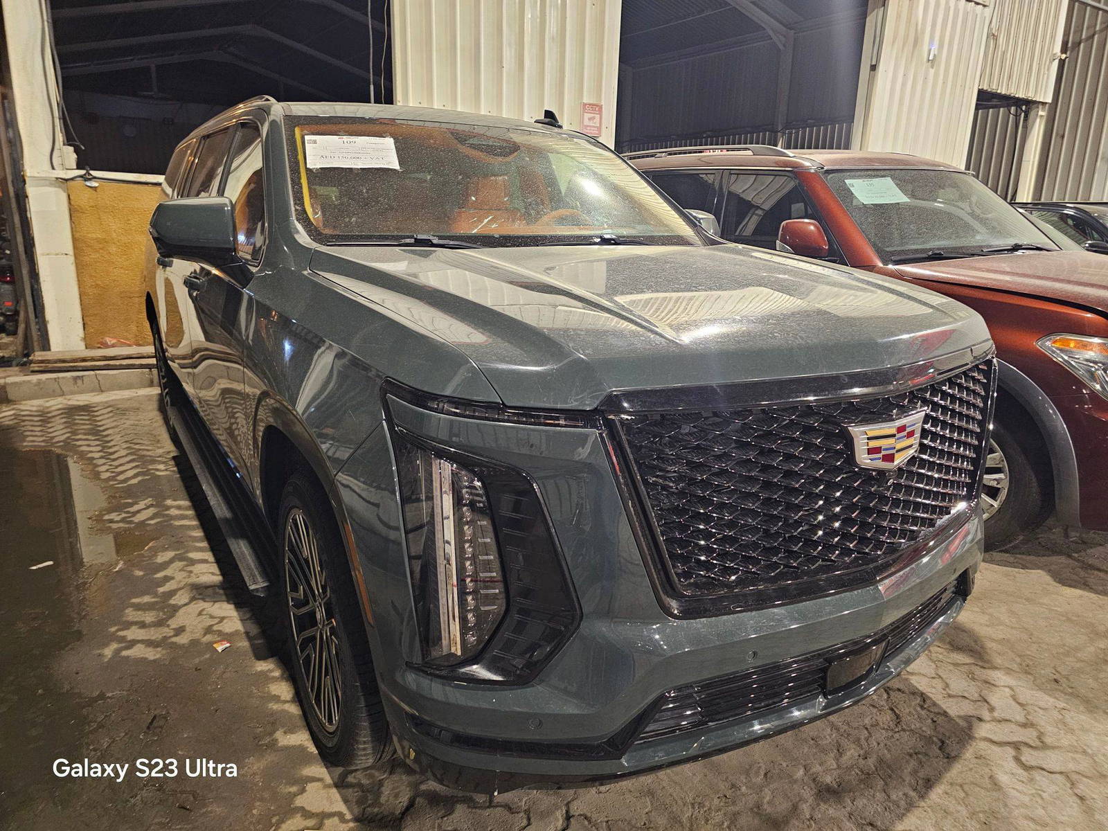 2021 CADILLAC ESCALADE ESV PREMIUM LUXURY — 100970 Miles — Lot MR346984 — Main - Marhaba Auctions Used Cars - Image 3