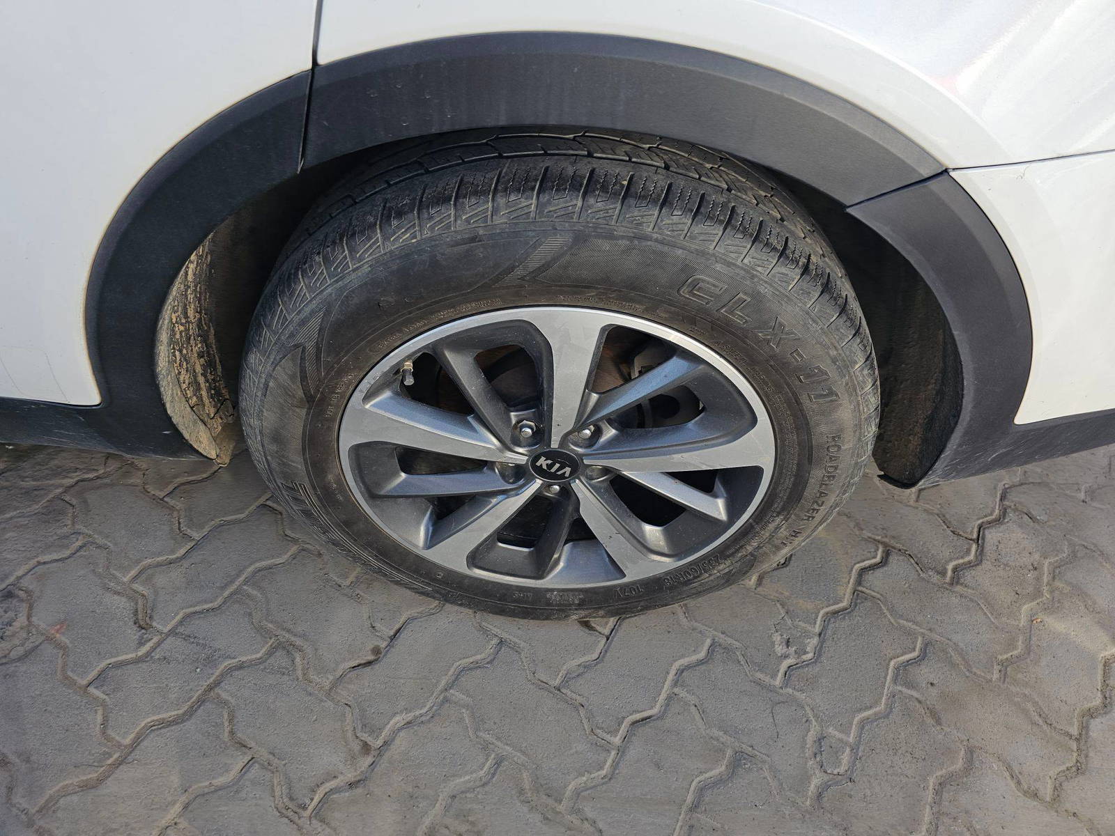 KIA SORENTO 2019 - Marhaba Auction Used Cars - Image 6