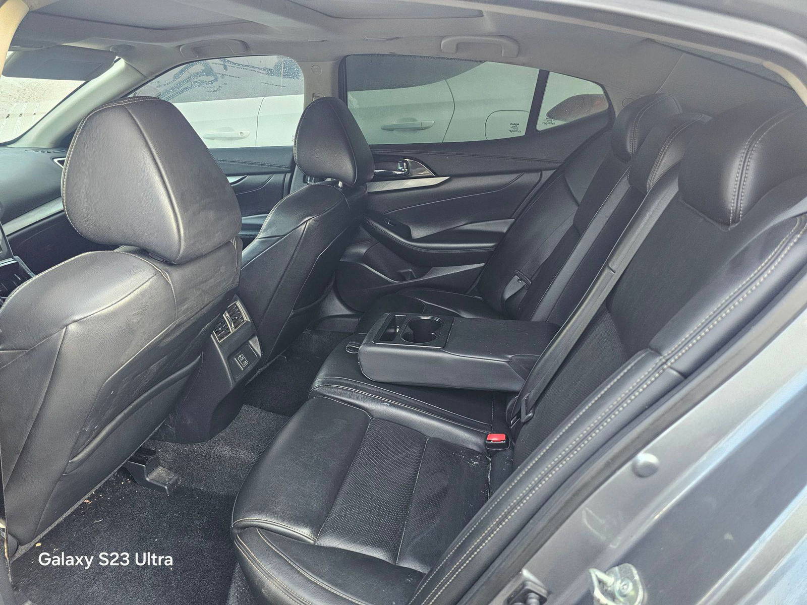 2018 NISSAN MAXIMA — 186491 Miles — Lot 8JC406632 — Main - Marhaba Auctions Used Cars - Image 9