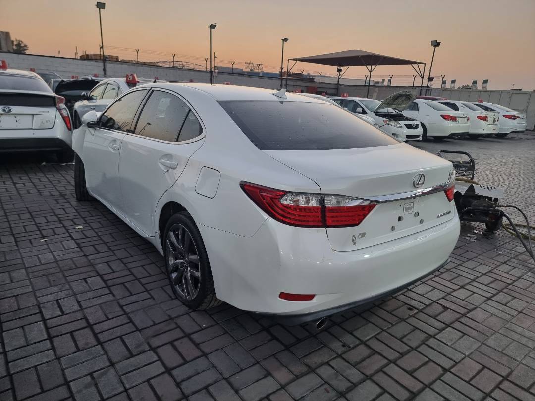 LEXUS ES 350 2013 - Marhaba Auction Used Cars - Image 3