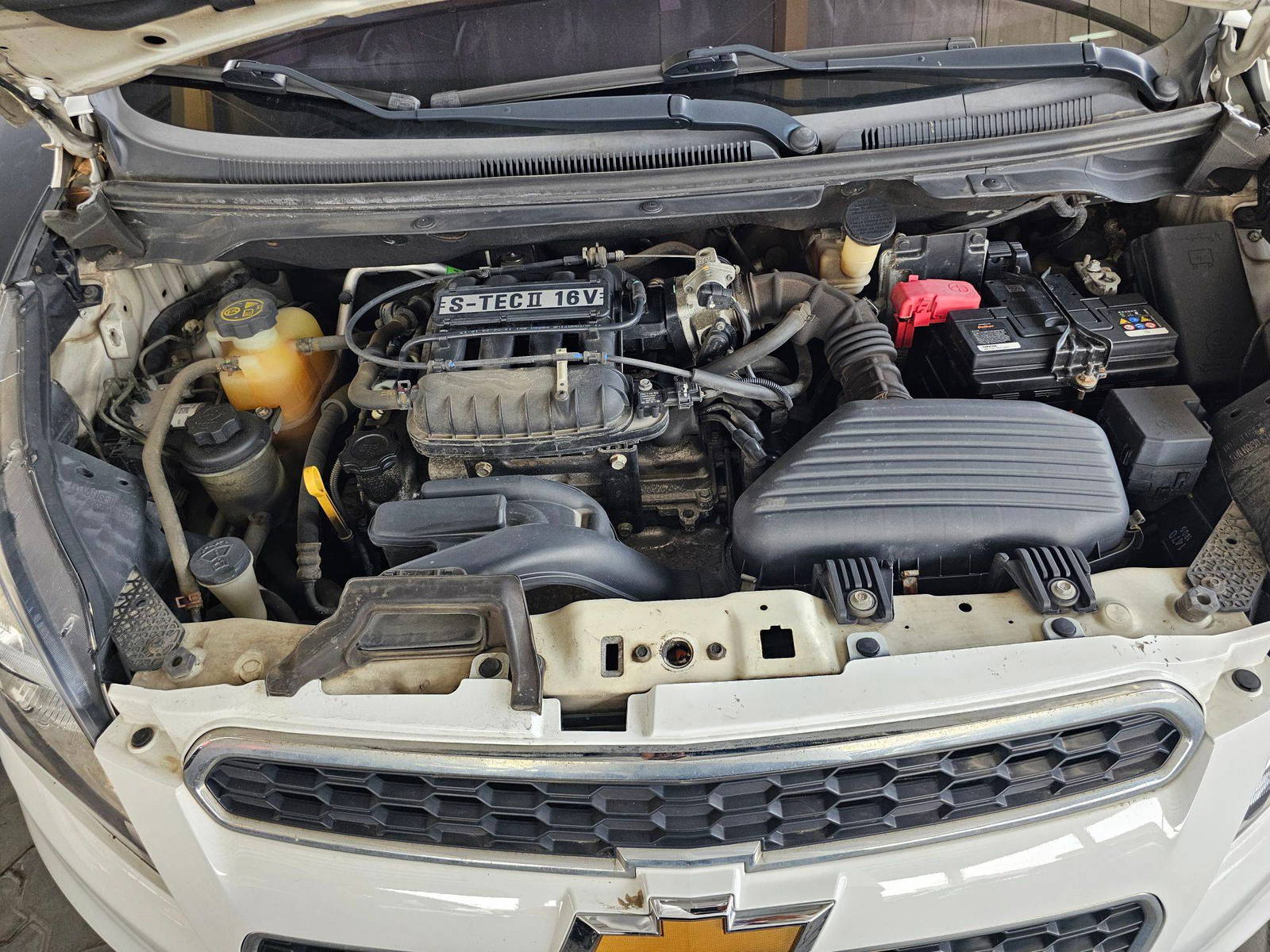 2014 CHEVROLET SPARK — 108695 KM — Lot 596000 — Souq - Marhaba Auctions Used Cars - Image 11