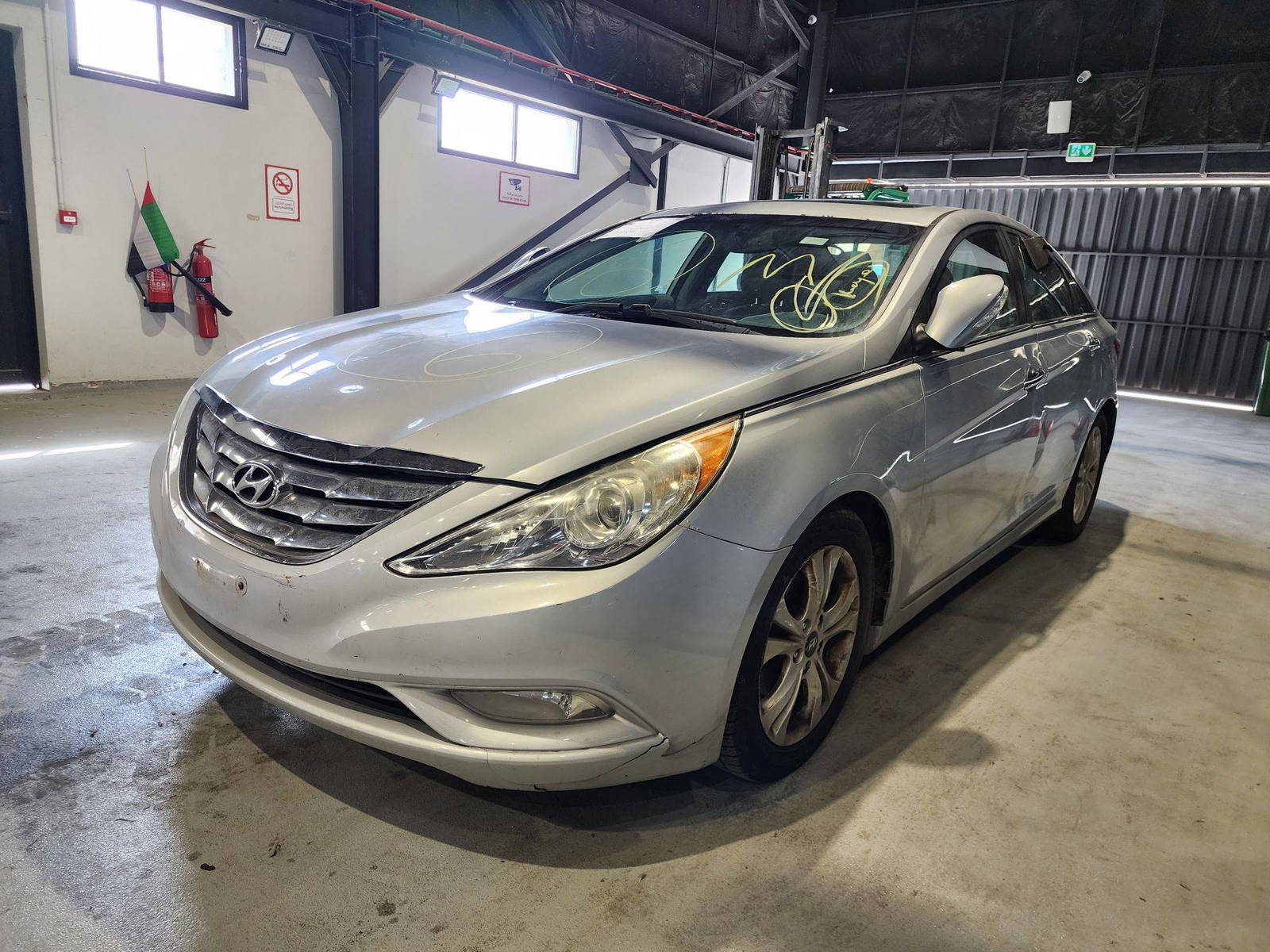2011 HYUNDAI SONATA — 139402 Miles — Lot 73984 — Al Quoz - Marhaba Auctions Used Cars - Image 4
