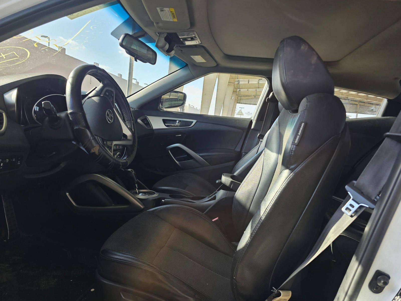 HYUNDAI VELOSTER 2013 - Marhaba Auction Used Cars - Image 9