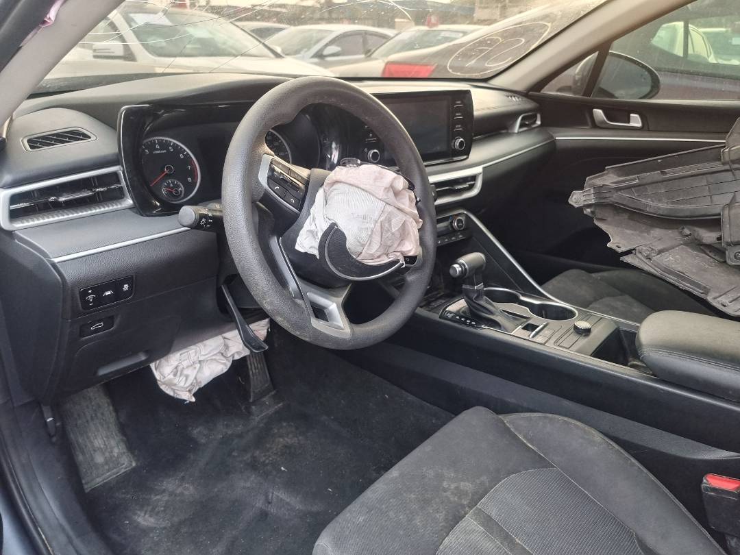 2021 KIA K5 — 95702 Miles — Lot 125487 — Ind. 12 - Marhaba Auctions Used Cars - Image 9