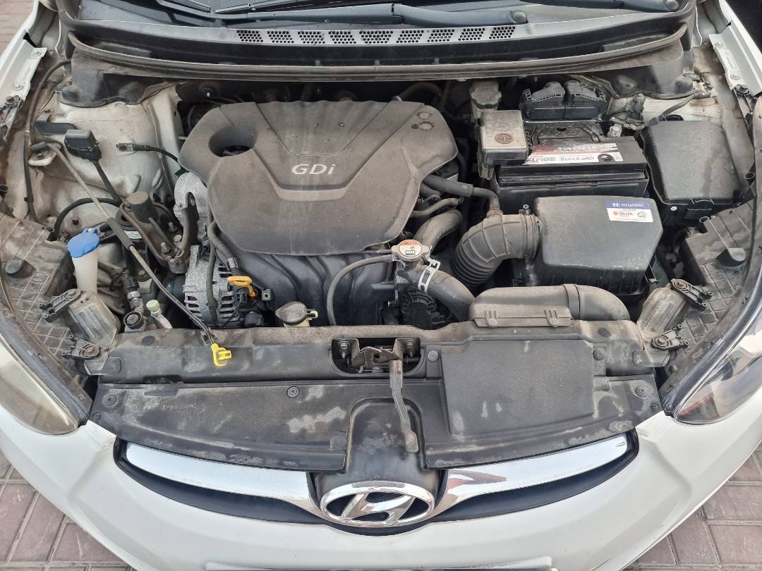 2012 HYUNDAI AVANTE — 141225 KM — Lot 215478 — Ind. 12 - Marhaba Auctions Used Cars - Image 10