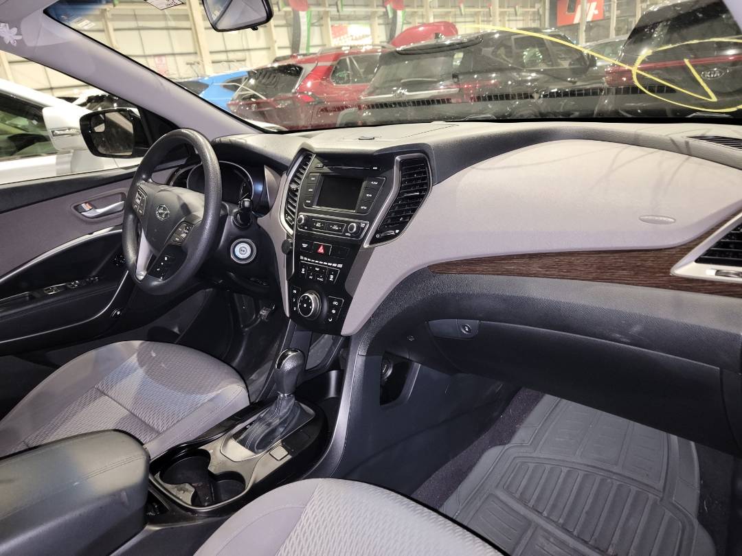 2017 HYUNDAI SANTA FE — 114053 Miles — Lot 71259153 - Marhaba Auctions Used Cars - Image 6