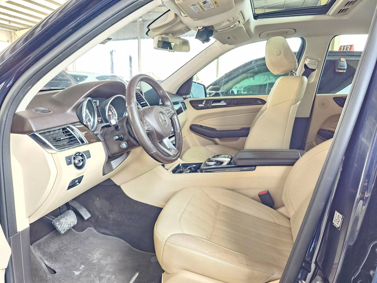 2018 MERCEDES BENZ GLE 350 — 74995 Miles — Lot 44131375 — Main - Marhaba Auctions Used Cars - Image 9