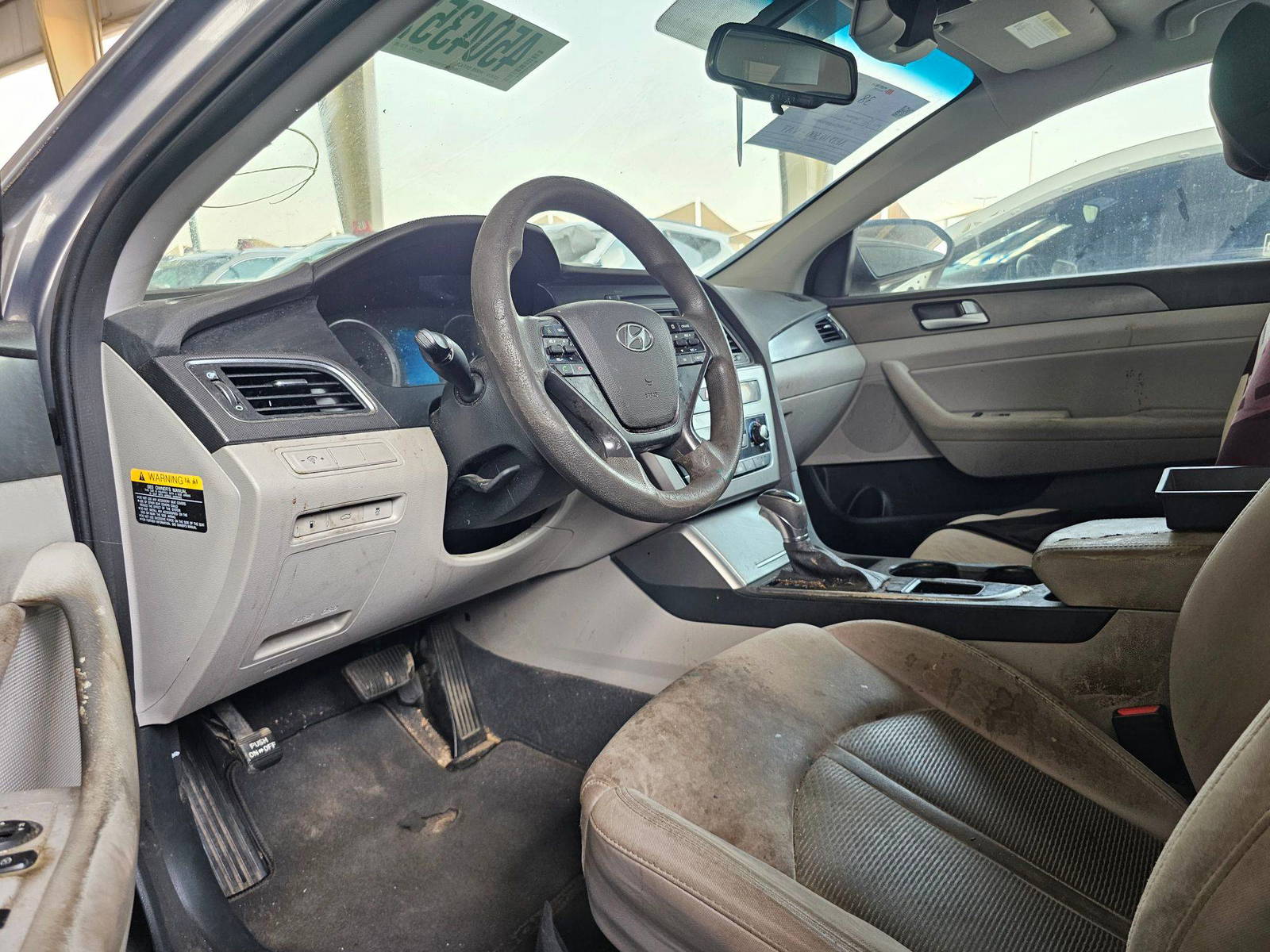 2015 HYUNDAI SONATA — 203818 Miles — Lot 45043525 — Souq - Marhaba Auctions Used Cars - Image 8