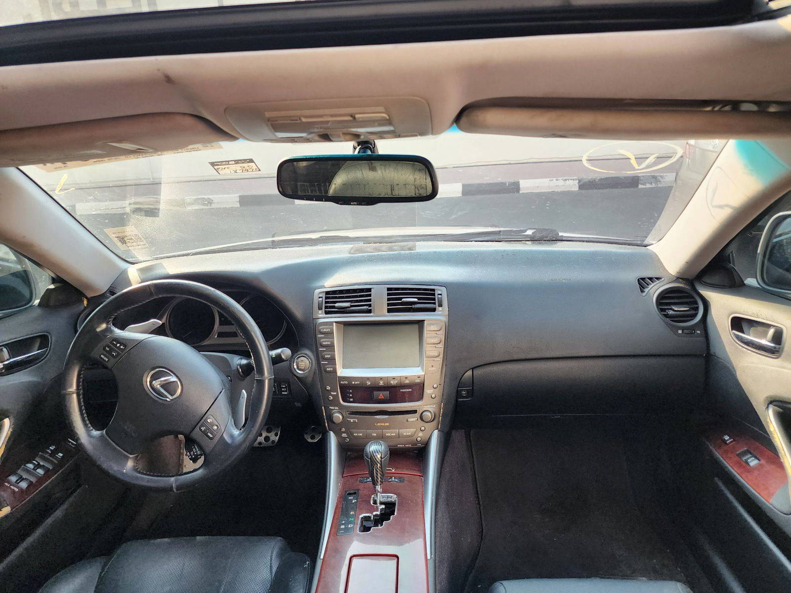 2007 LEXUS IS 250 — 187975 Miles — Lot 44363534 — Souq - Marhaba Auctions Used Cars - Image 5
