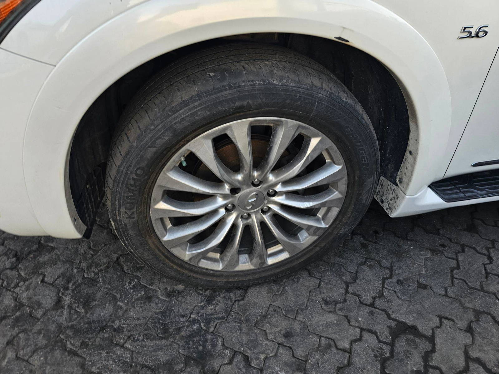 INFINITI QX80 2015 - Marhaba Auction Used Cars - Image 6