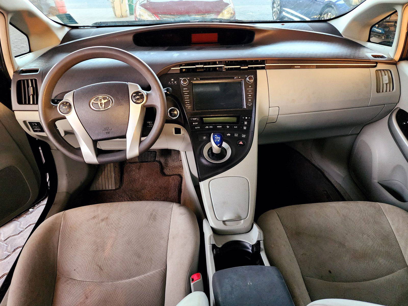 2011 TOYOTA PRIUS — 208135 Miles — Lot 1444474 — Souq - Marhaba Auctions Used Cars - Image 7