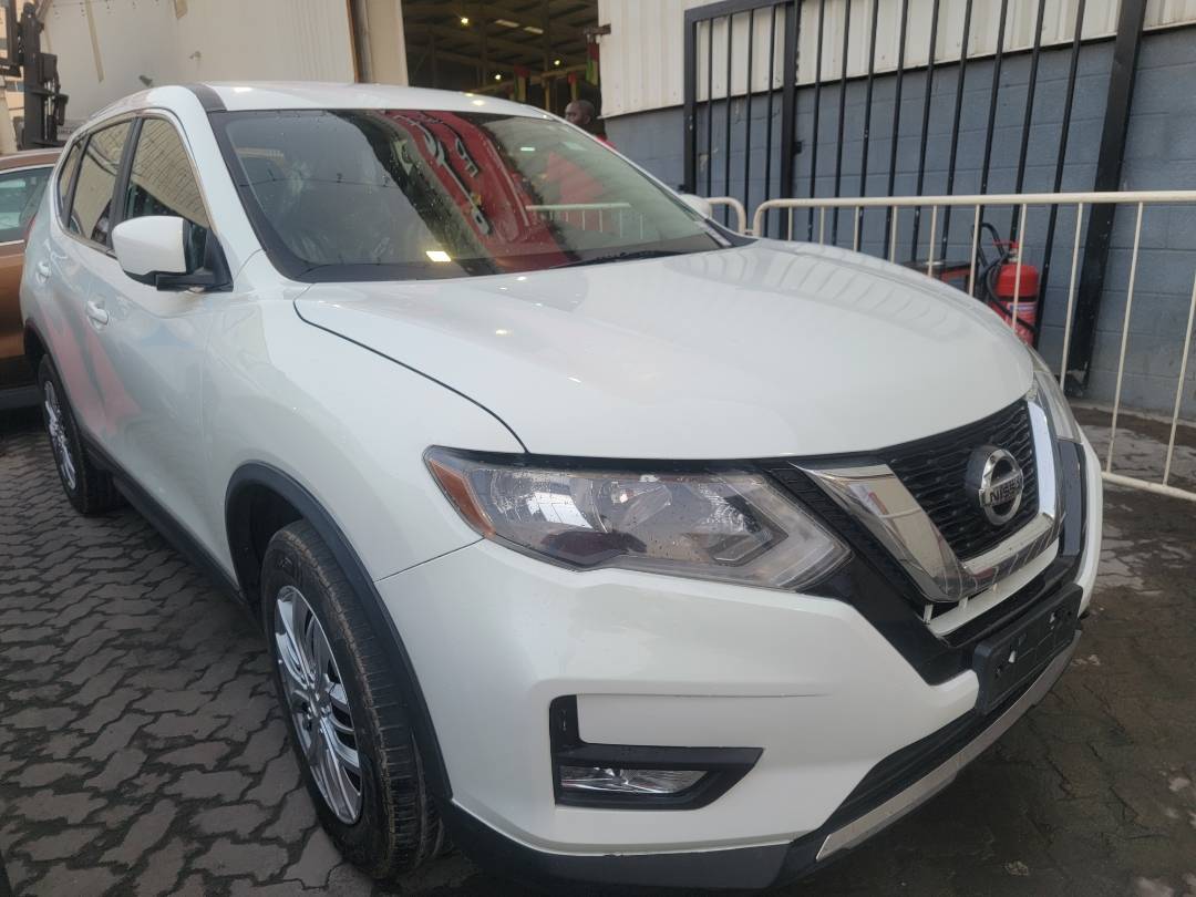2017 NISSAN ROGUE — 179243 Miles — Lot P510170 — Main - Marhaba Auctions Used Cars - Image 4