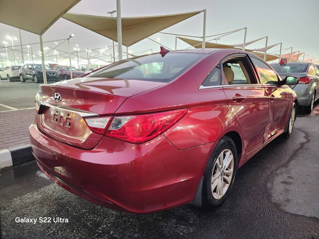 2011 HYUNDAI SONATA — 128004 Miles — Lot 24147 — Souq - Marhaba Auctions Used Cars - Image 6