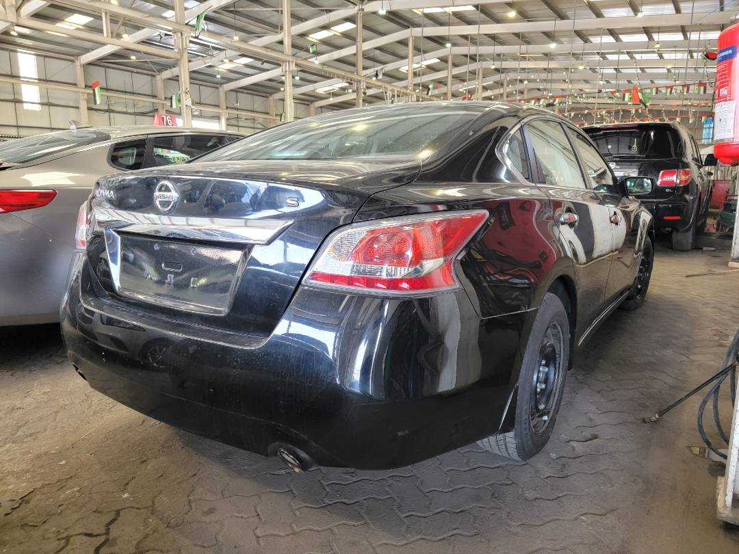 2015 NISSAN ALTIMA — 94172 Miles — Lot XFC442452 — Main - Marhaba Auctions Used Cars - Image 3