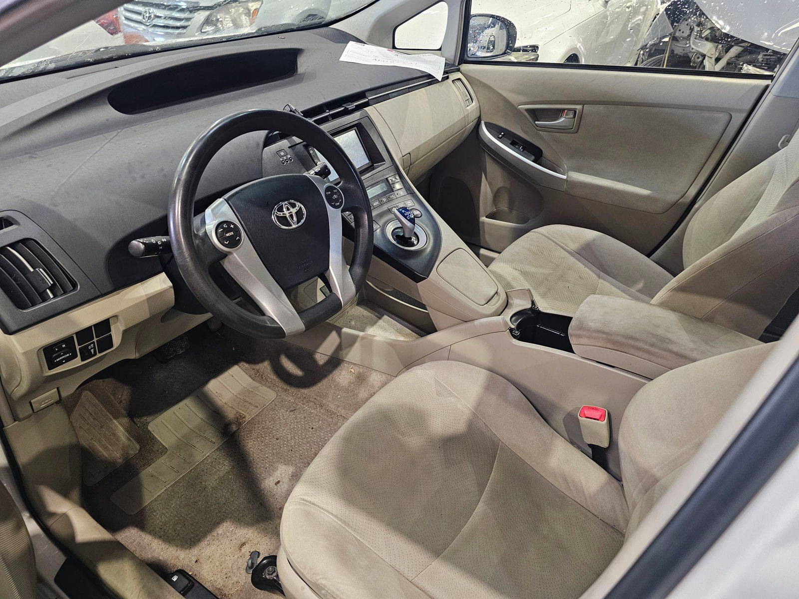 TOYOTA PRIUS 2010 - Marhaba Auction Used Cars - Image 8