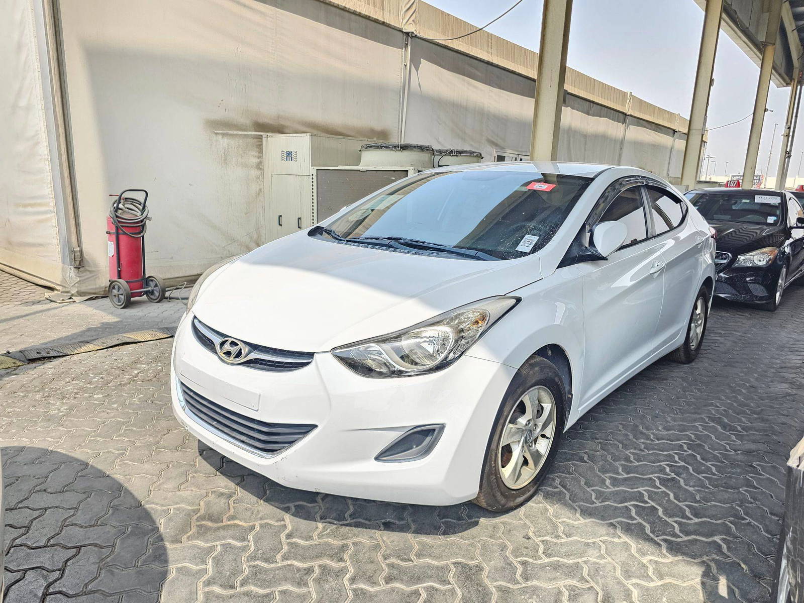 2012 HYUNDAI AVANTE — 154668 KM — Lot 289103 — Souq - Marhaba Auctions Used Cars - Image 5
