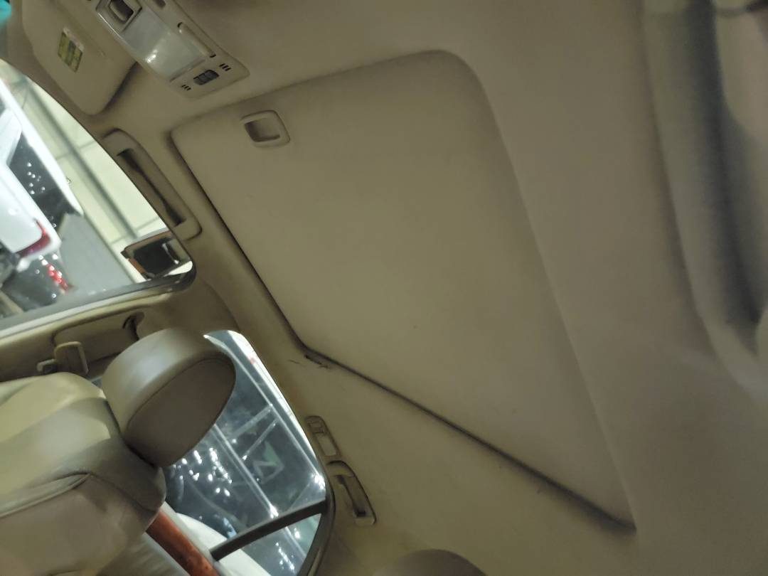 2003 LEXUS LS 430 — 293497 Miles — Lot X30122254 — Main - Marhaba Auctions Used Cars - Image 8
