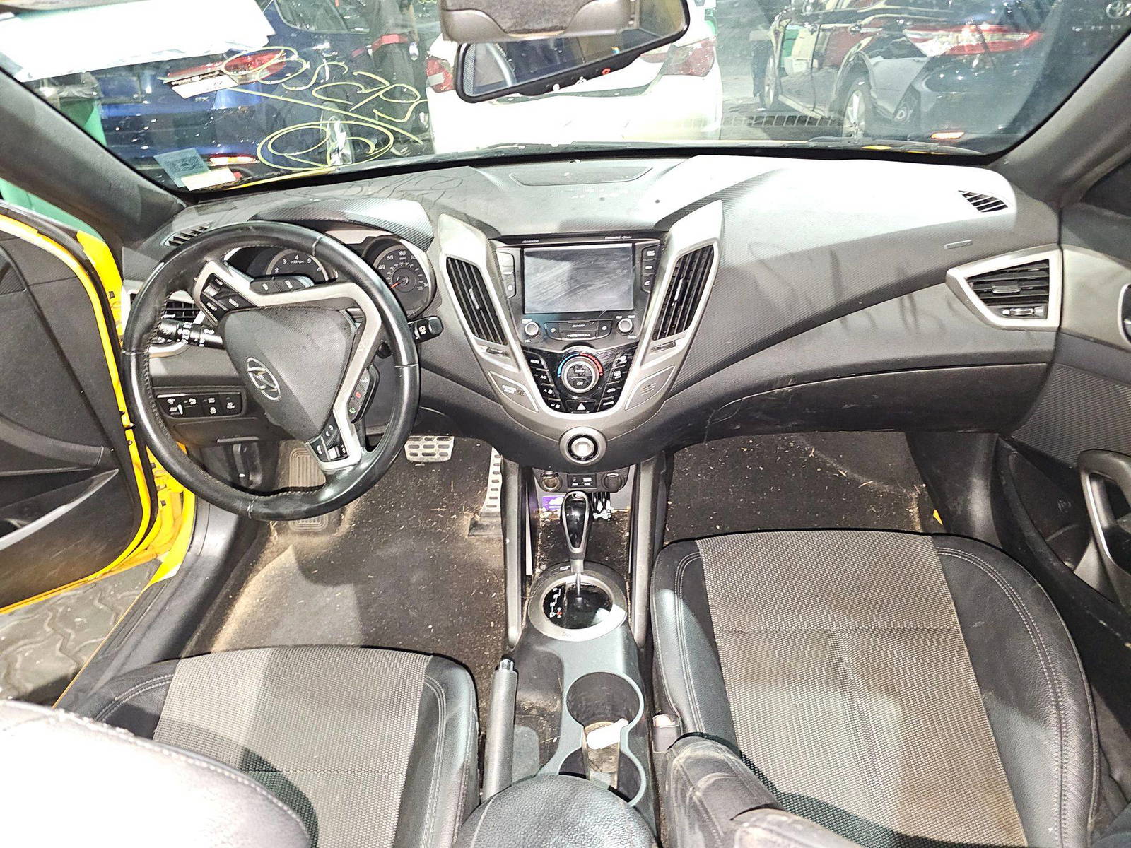 2016 HYUNDAI VELOSTER — 141001 Miles — Lot D1GU295200 — Souq - Marhaba Auctions Used Cars - Image 8