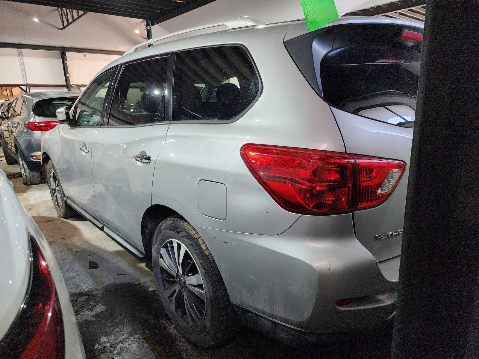 2018 NISSAN PATHFINDER — 129350 Miles — Lot 3155950 — Ind. 12 - Marhaba Auctions Used Cars - Image 6