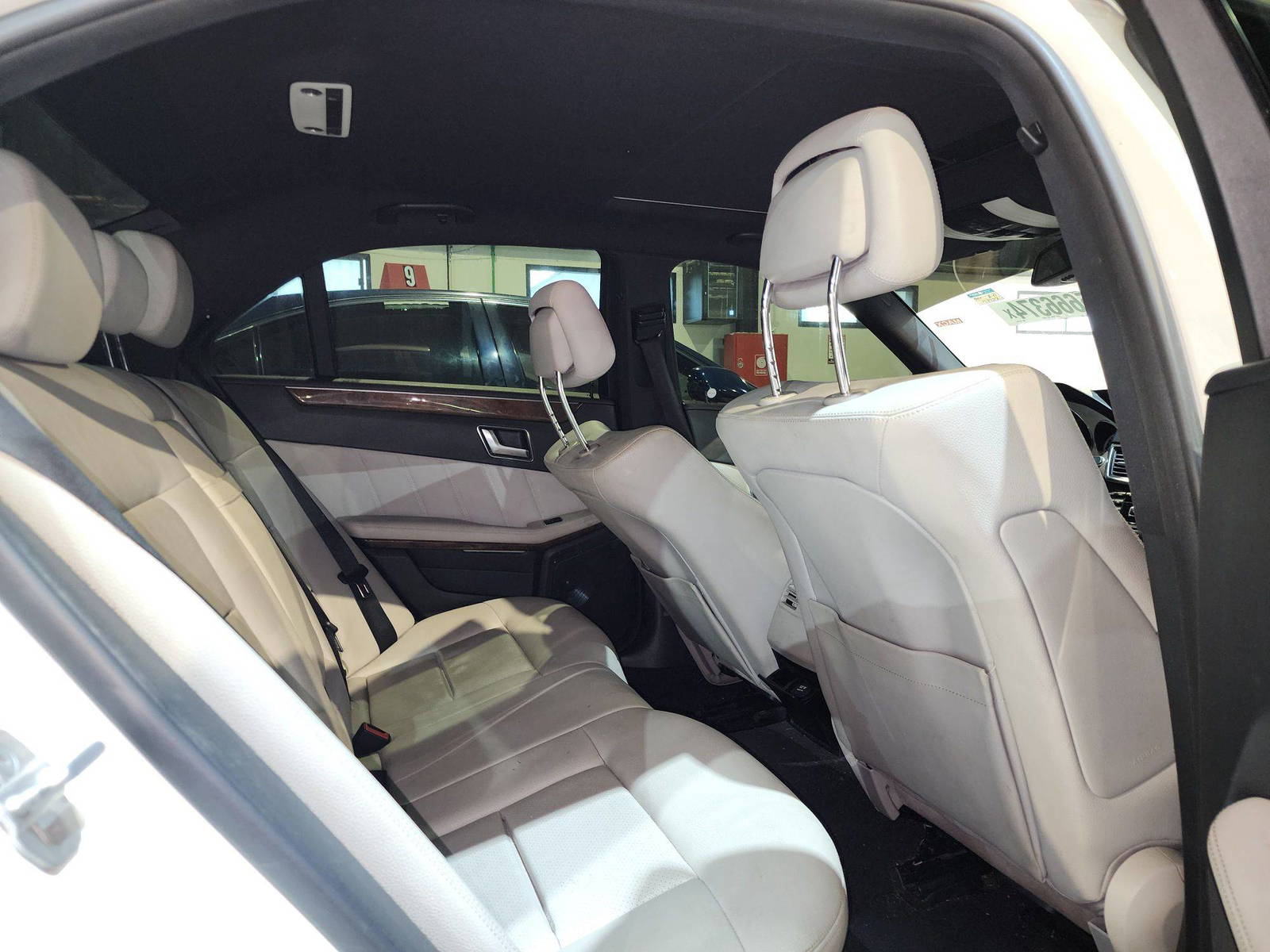 2012 MERCEDES BENZ E 350 — 138477 Miles — Lot 641186 — Ind. 12 - Marhaba Auctions Used Cars - Image 7
