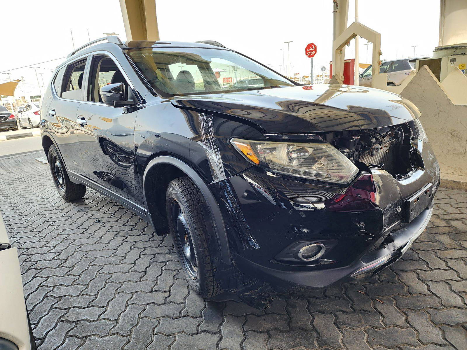 2015 NISSAN ROGUE — 87916 KM — Lot 855957 — Souq - Marhaba Auctions Used Cars - Image 4