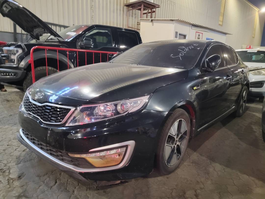 2012 KIA K5 — 258188 KM — Lot CA008519 — Main - Marhaba Auctions Used Cars - Image 4