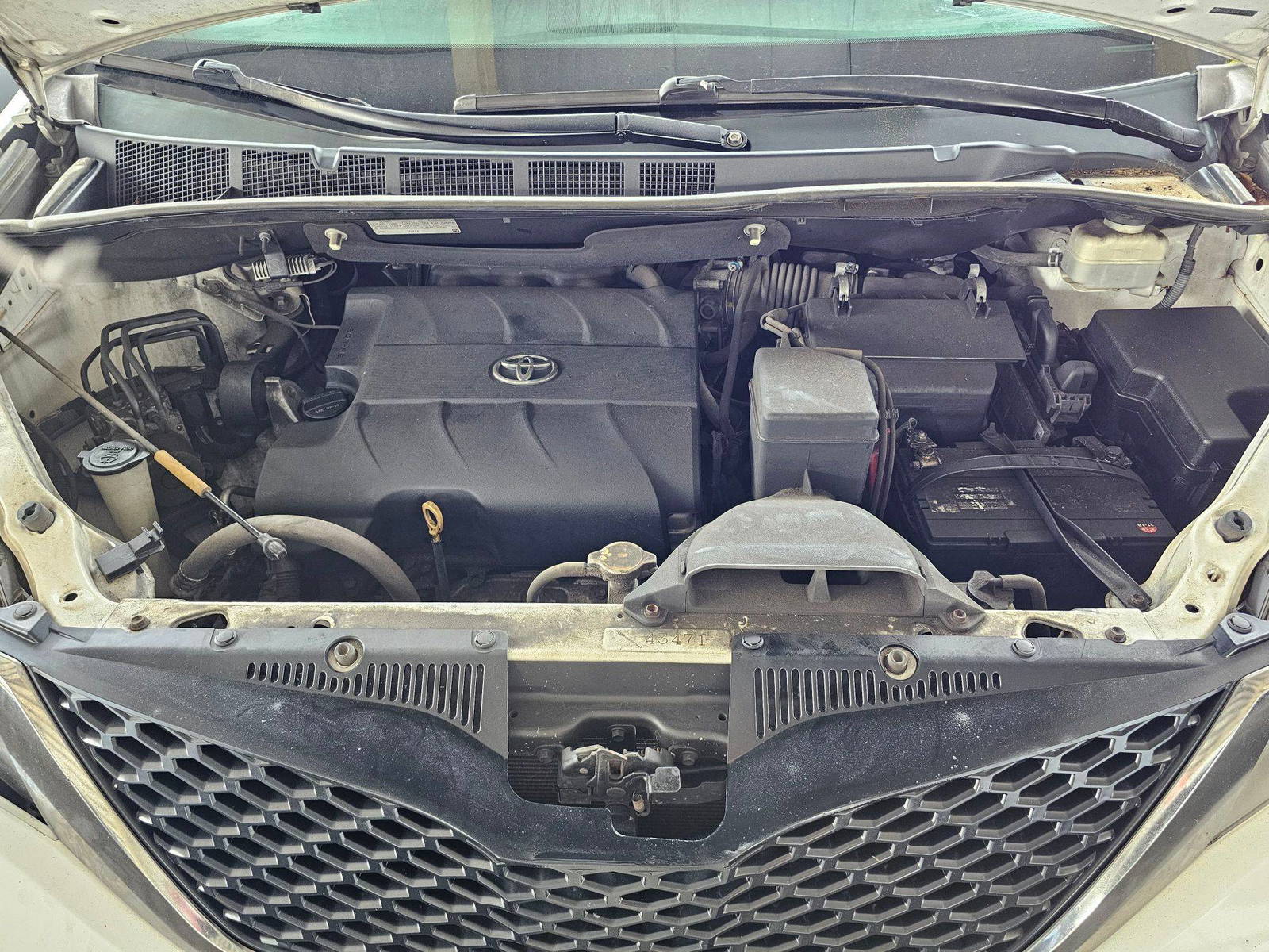 TOYOTA SIENNA 2014 - Marhaba Auction Used Cars - Image 10