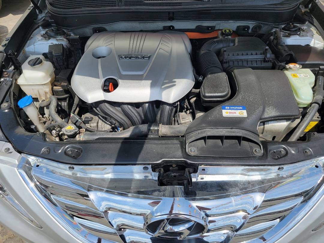 2015 HYUNDAI SONATA — 176801 KM — Lot A123733 — Main - Marhaba Auctions Used Cars - Image 12