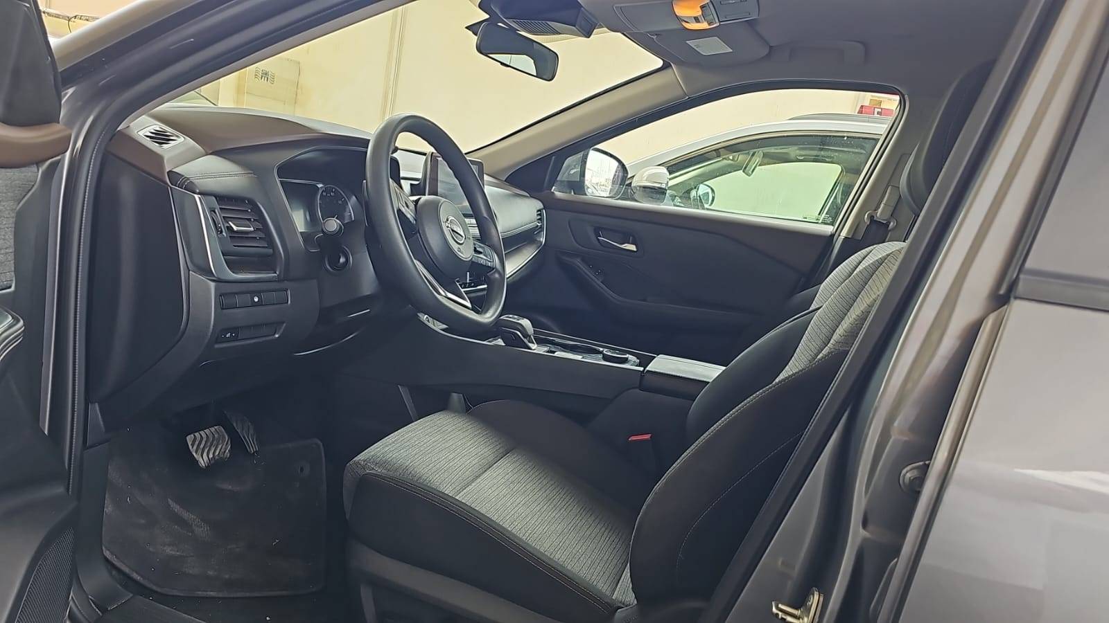 NISSAN ROGUE 2023 - Marhaba Auction Used Cars - Image 6